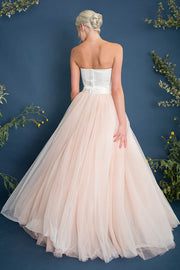 sweetheart-satin-spring-bridal-gown-with-blush-pink-tulle-skirt-1
