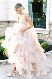 tiered-tulle-romantic-bridal-dresses-with-v-neckline-1