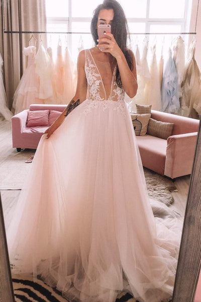 tulle-beach-wedding-dresses-with-see-through-lace-bodice