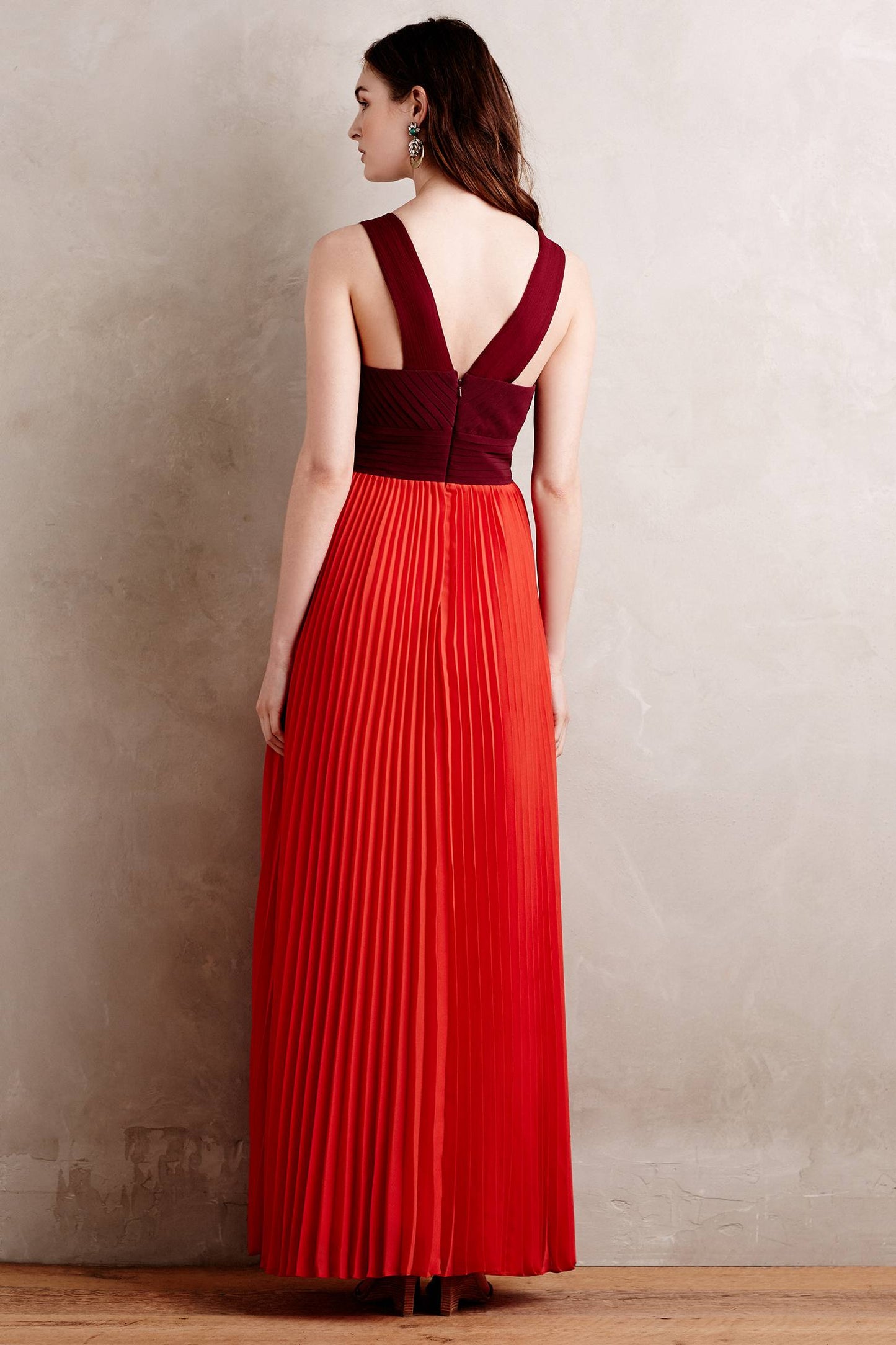 v-neck-two-tone-evening-gown-with-pleated-chiffon-skirt-1