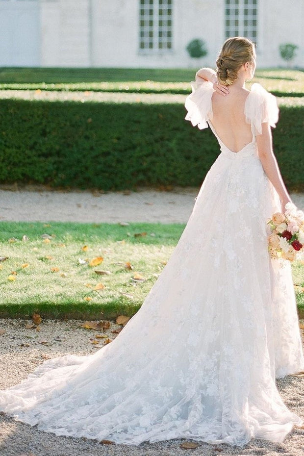 v-neckline-lace-bride-dresses-with-detachable-train-1