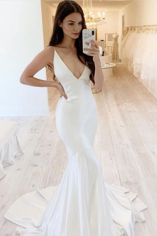 v-neckline-plain-wedding-gown-with-sweep-train