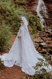 Women Muslim Wedding Gown with High Neckline